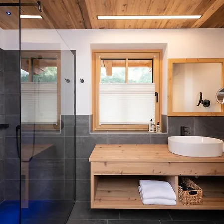 Chalet Lois - Neu Eröffnet, Für Bis 8 Personen Chalet *